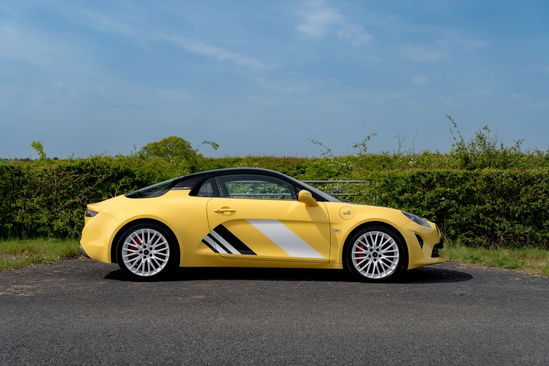 2022 Alpine A110 (2017-Present) - Image 4 of 31