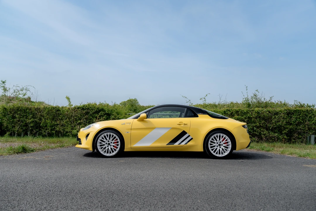 2022 Alpine A110 (2017-Present) - Image 8 of 31