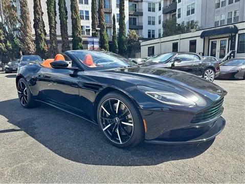 2022 Aston Martin DB11 Volante