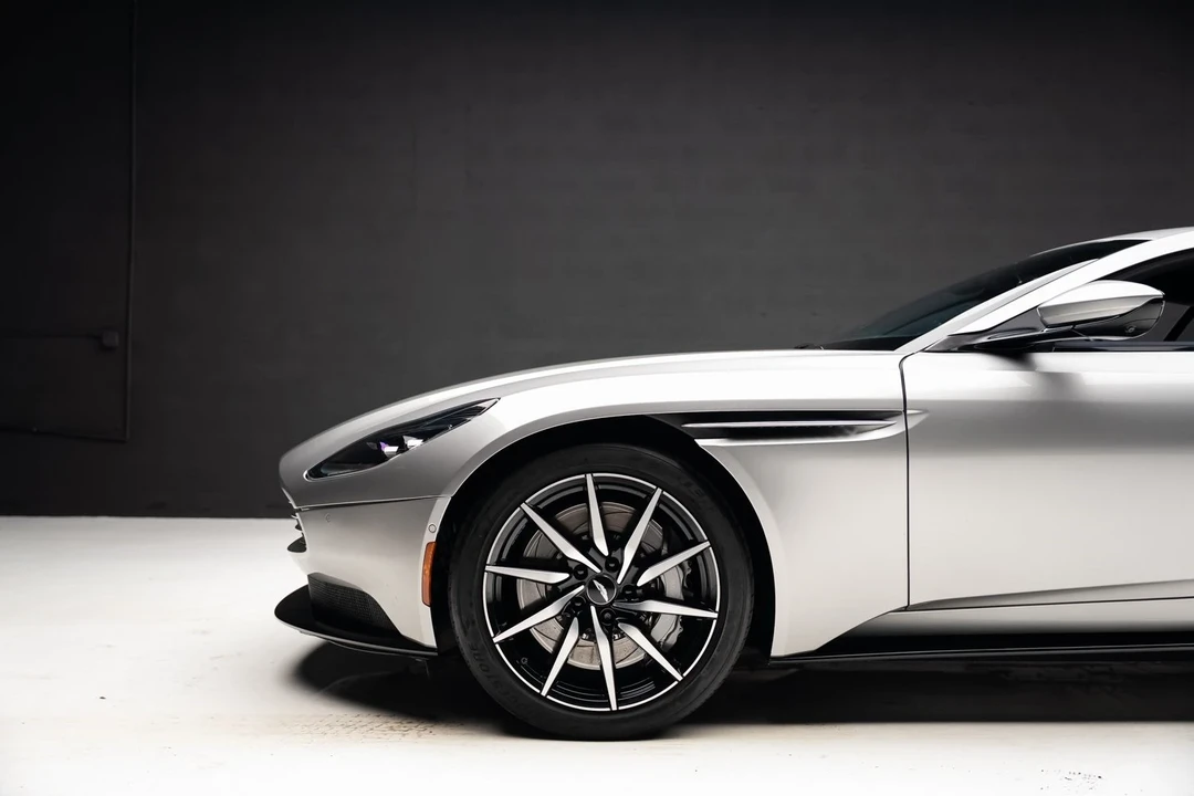 2022 Aston Martin DB11 - Image 18 of 21