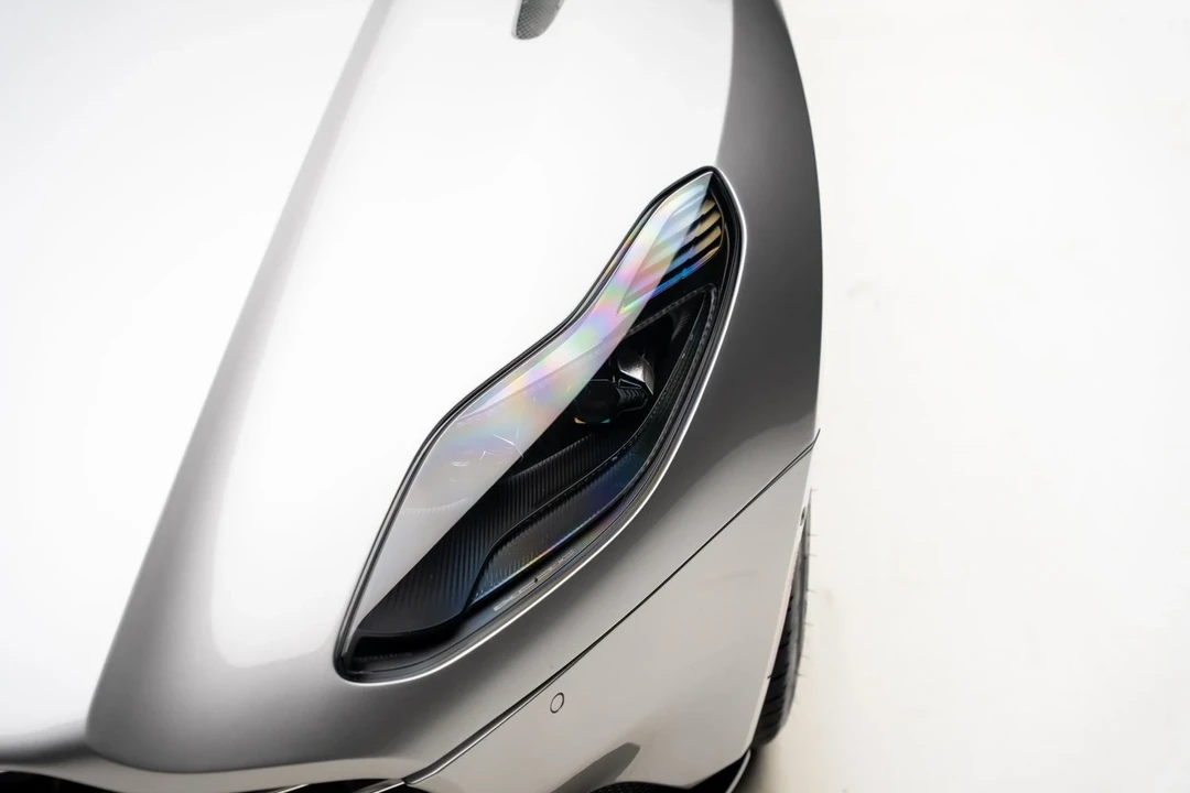 2022 Aston Martin DB11 - Image 10 of 12