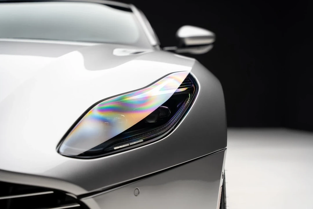2022 Aston Martin DB11 - Image 9 of 12