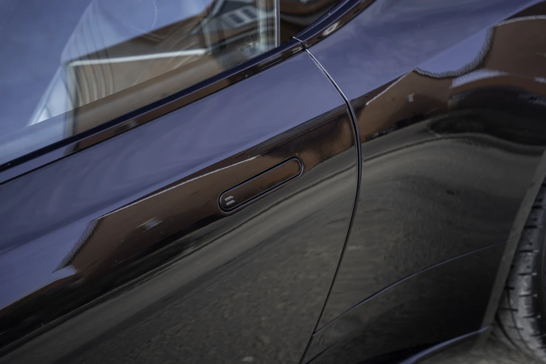 2022 Aston Martin DB11 V8 - Image 18 of 31