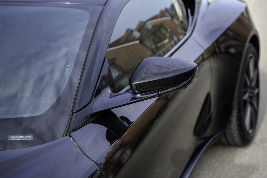 2022 Aston Martin DB11 V8 - Image 19 of 31