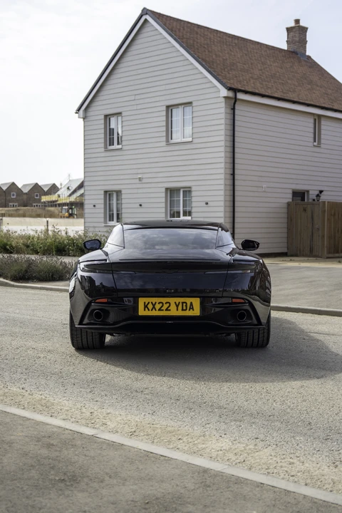 2022 Aston Martin DB11 V8 - Image 23 of 31