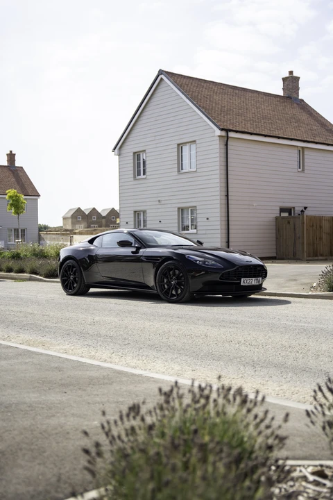 2022 Aston Martin DB11 V8 - Image 20 of 31