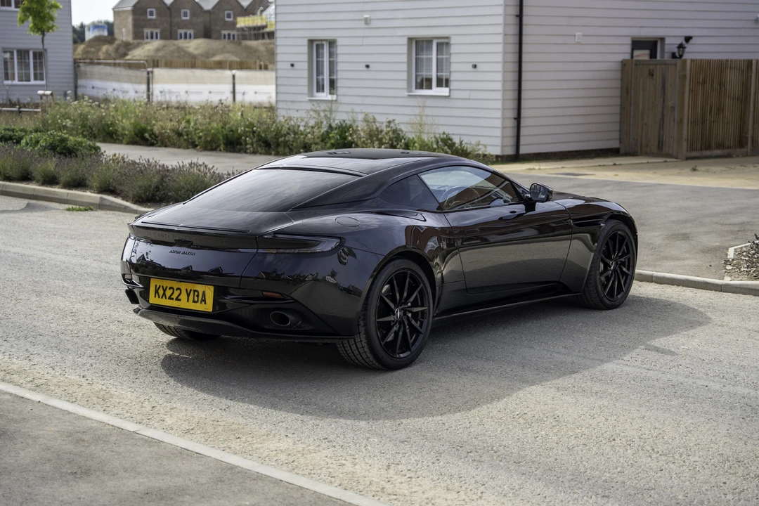 2022 Aston Martin DB11 V8 - Image 5 of 31