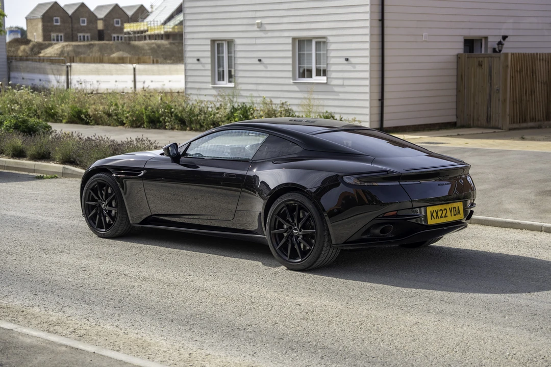 2022 Aston Martin DB11 V8 - Image 7 of 31