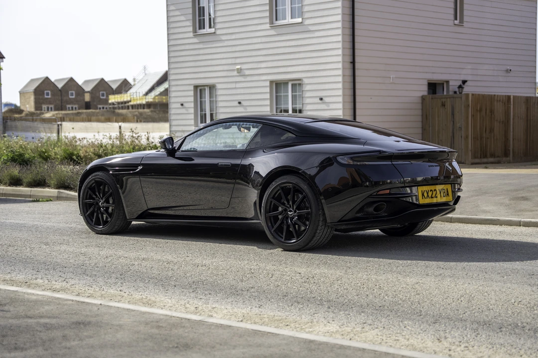 2022 Aston Martin DB11 V8 - Image 14 of 31