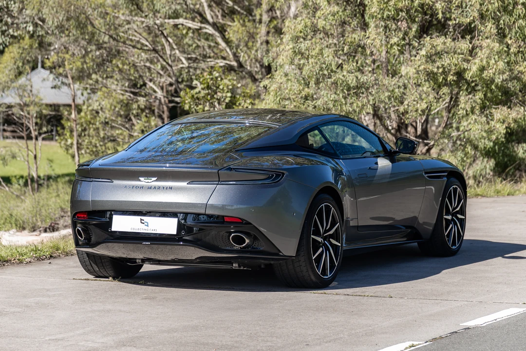 2022 Aston Martin DB11 V12 - Image 23 of 31