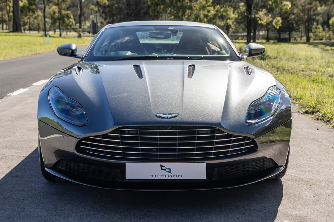2022 Aston Martin DB11 V12 - Image 10 of 31