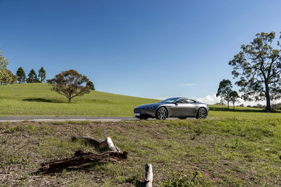 2022 Aston Martin DB11 V12 - Image 31 of 31