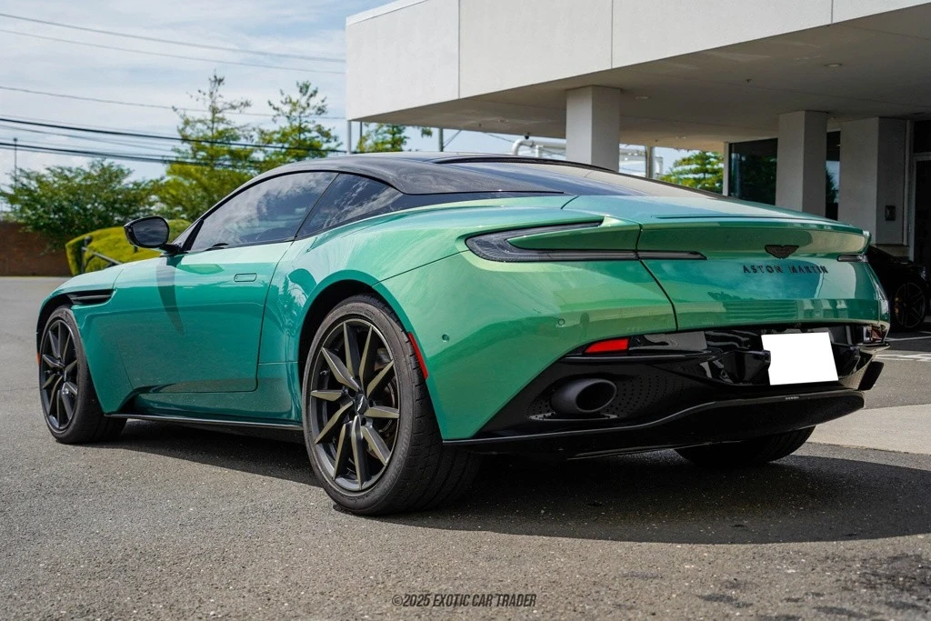 2022 Aston Martin DB11 V8 - Image 6 of 12