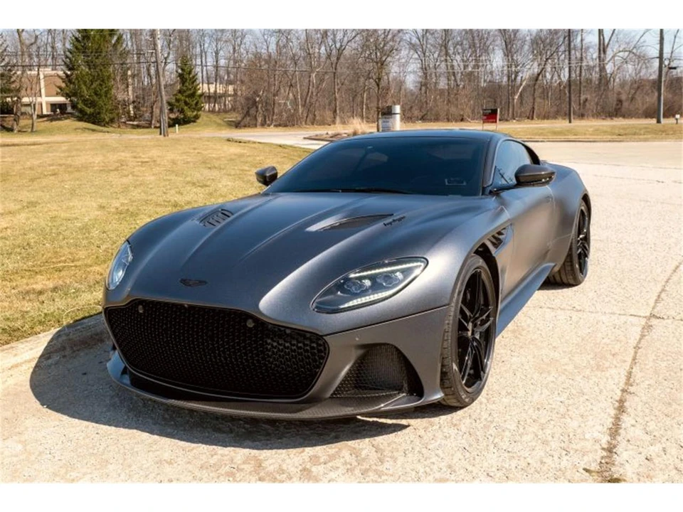 2022 Aston Martin DBS Superleggera - Image 11 of 31