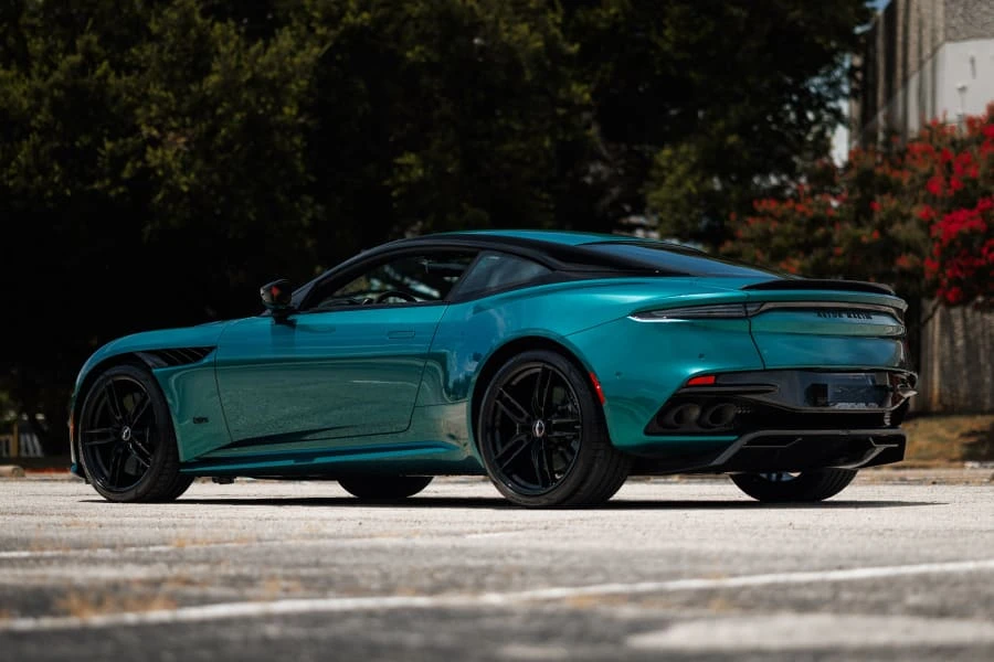 2022 Aston Martin DBS Superleggera - Image 6 of 15