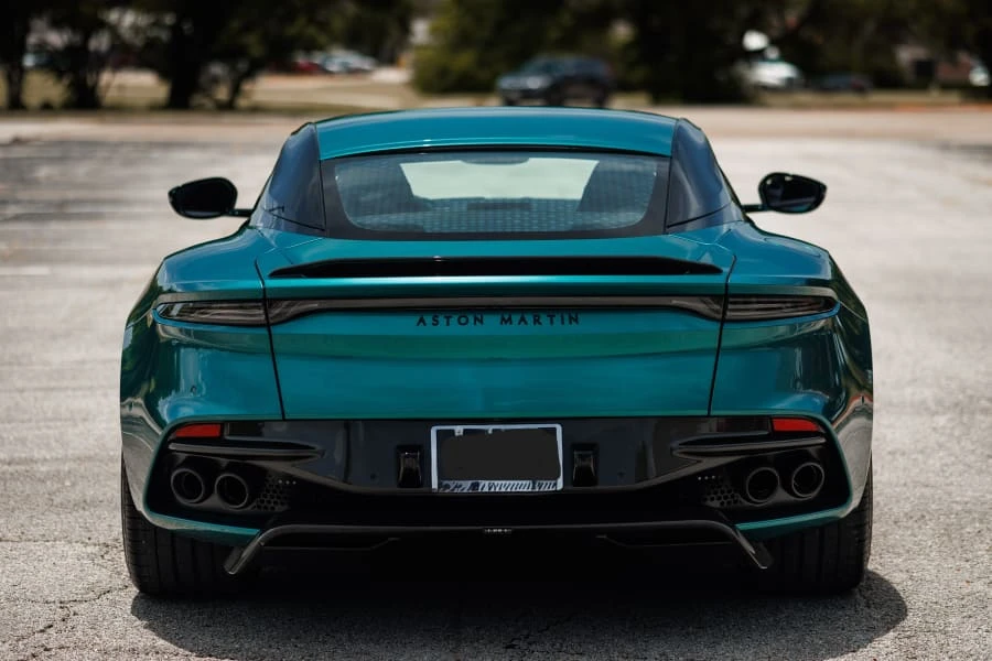 2022 Aston Martin DBS Superleggera - Image 5 of 15