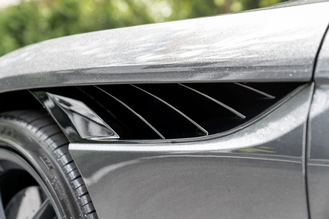 2022 Aston Martin DBS Superleggera - Image 22 of 31