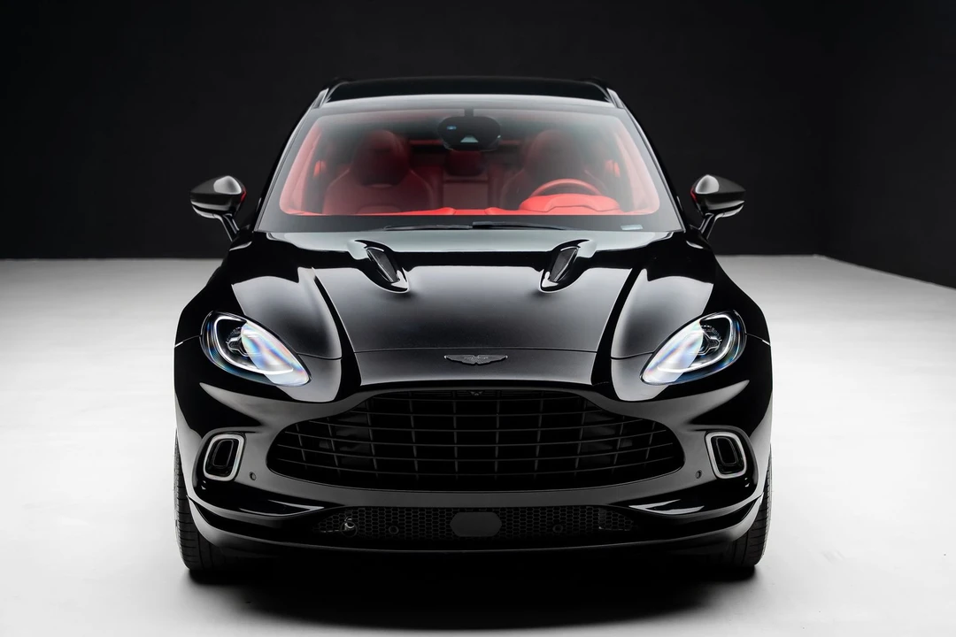 2022 Aston Martin DBX - Image 6 of 31