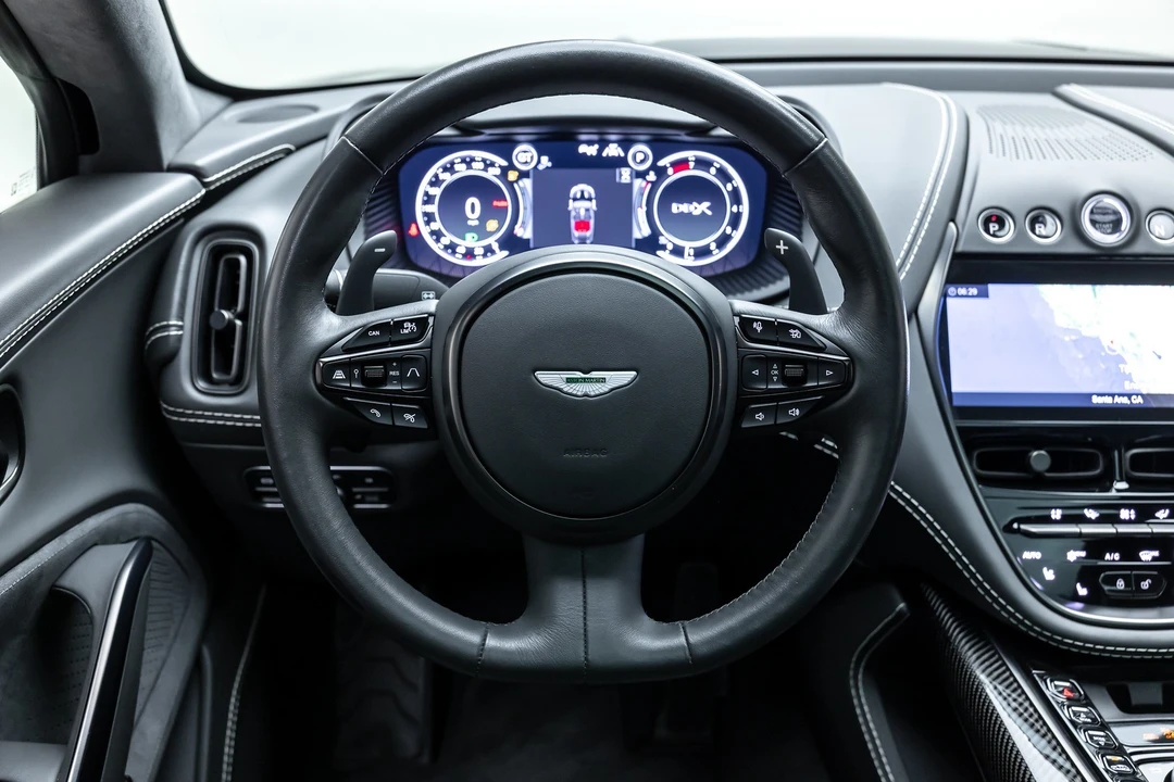 2022 Aston Martin DBX - Image 30 of 31