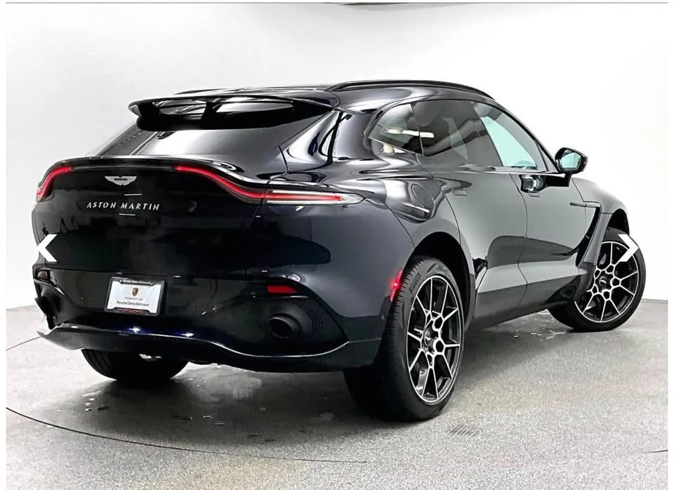 2022 Aston Martin DBX - Image 3 of 10