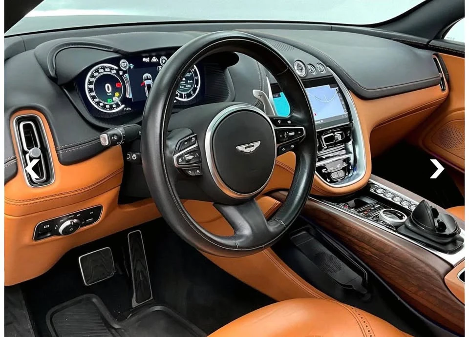 2022 Aston Martin DBX - Image 6 of 10