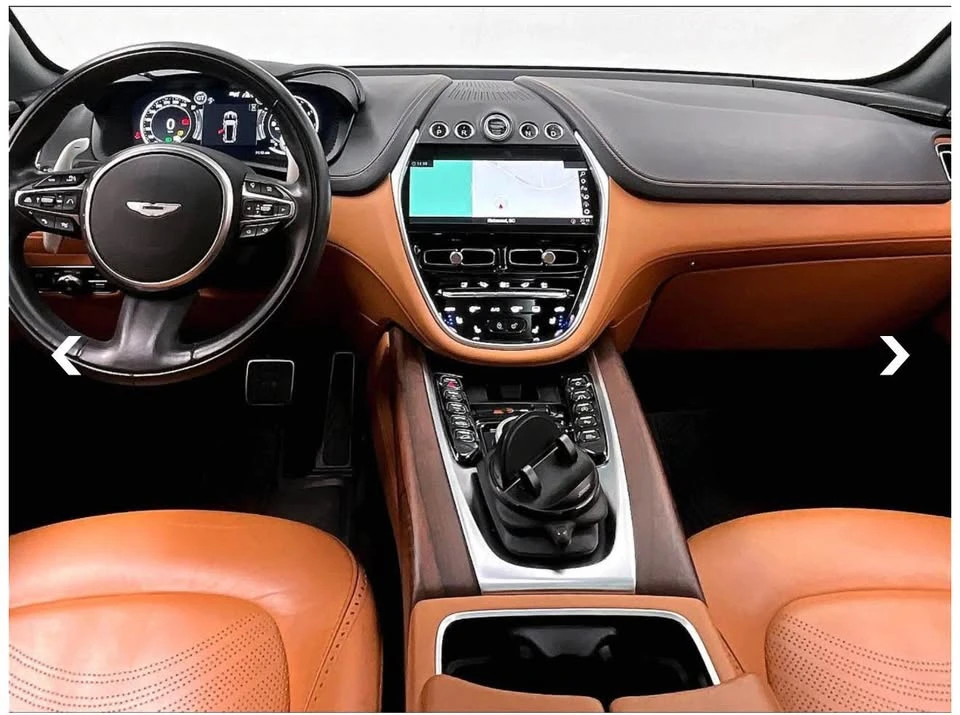 2022 Aston Martin DBX - Image 8 of 10