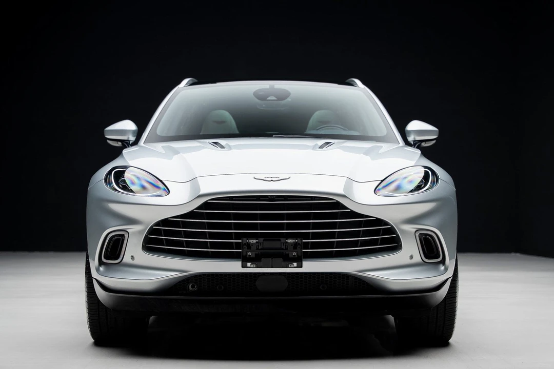2022 Aston Martin DBX - Image 7 of 21