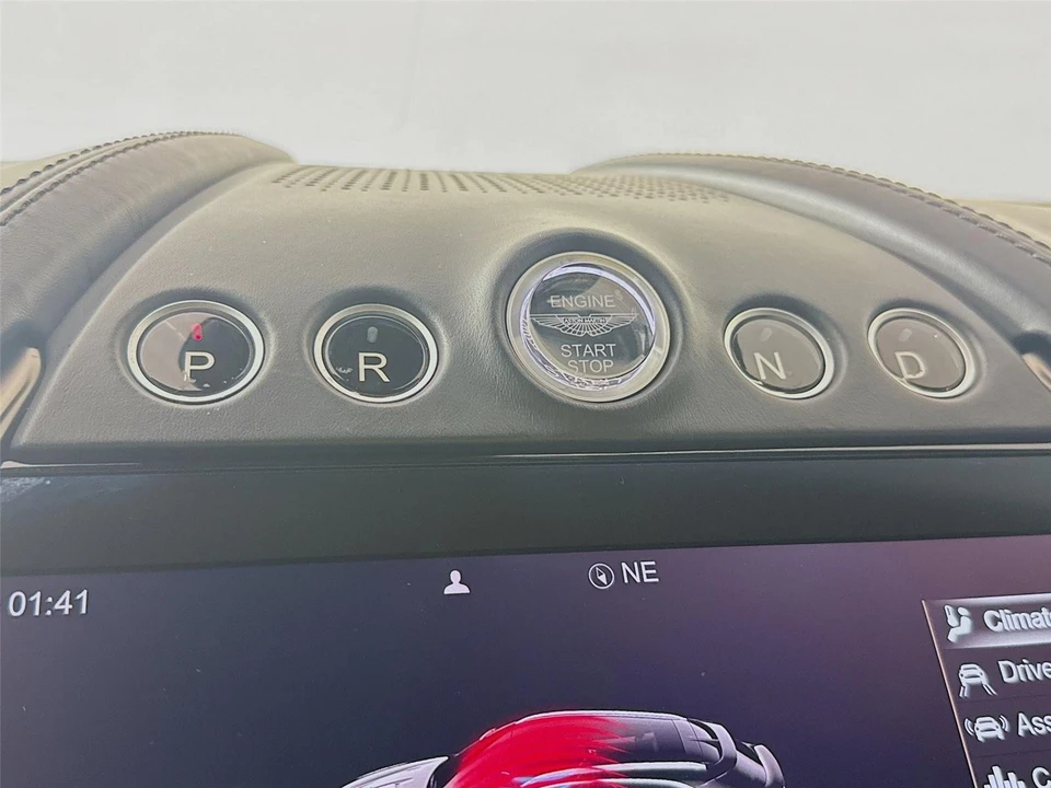 2022 Aston Martin DBX - Image 18 of 21