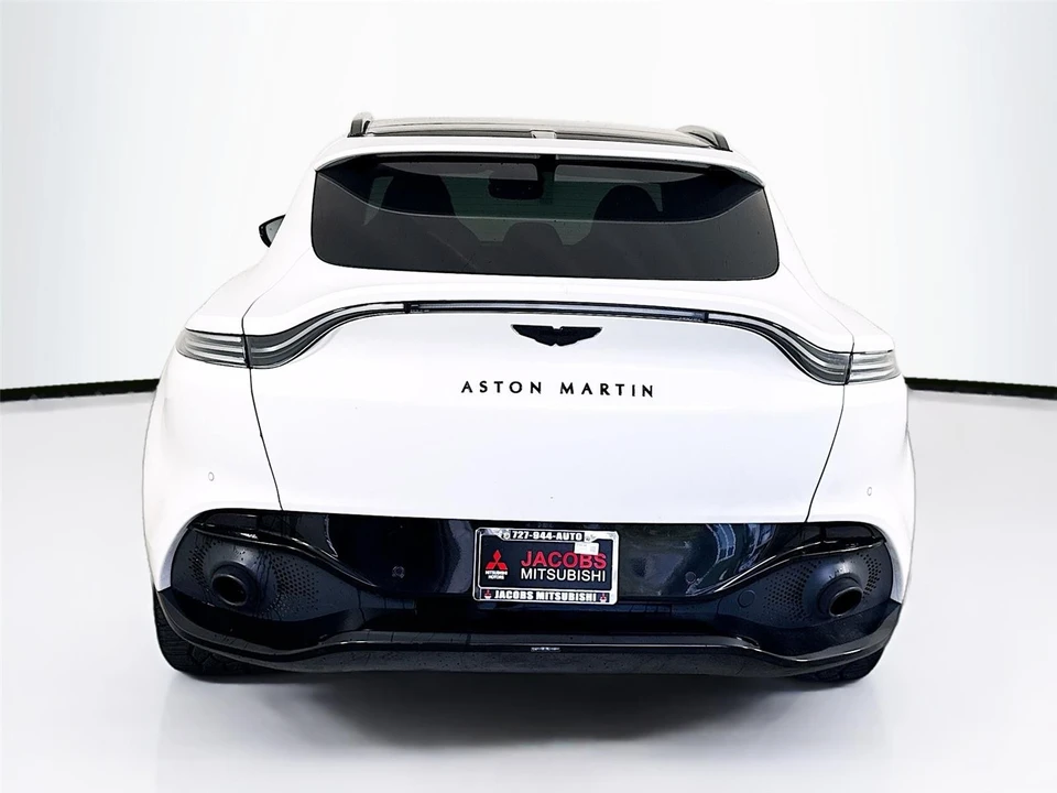 2022 Aston Martin DBX - Image 6 of 15