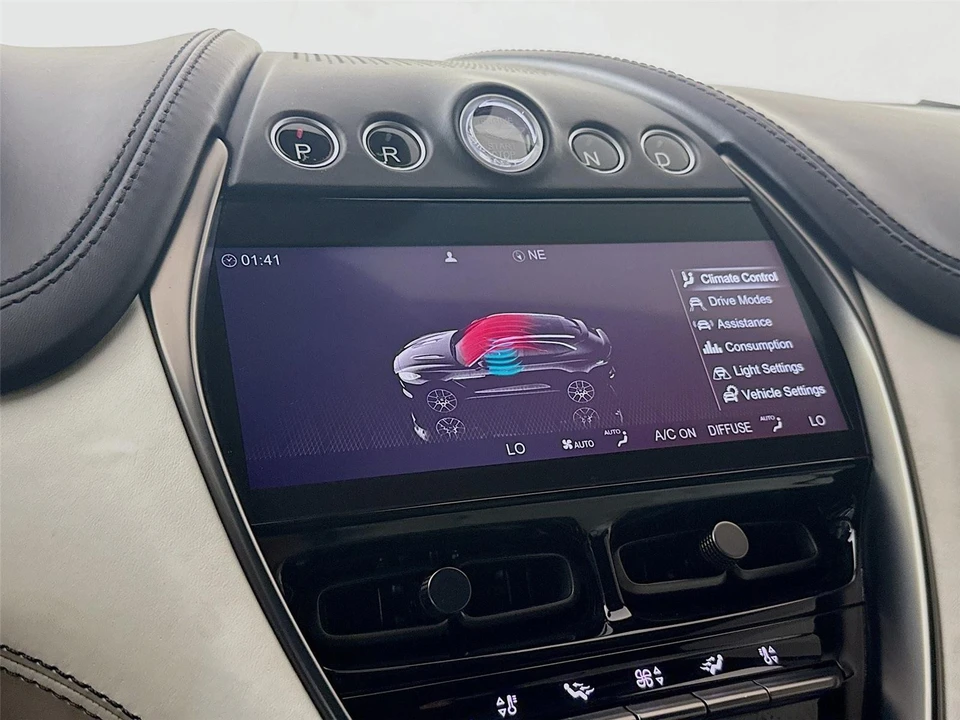 2022 Aston Martin DBX - Image 16 of 21