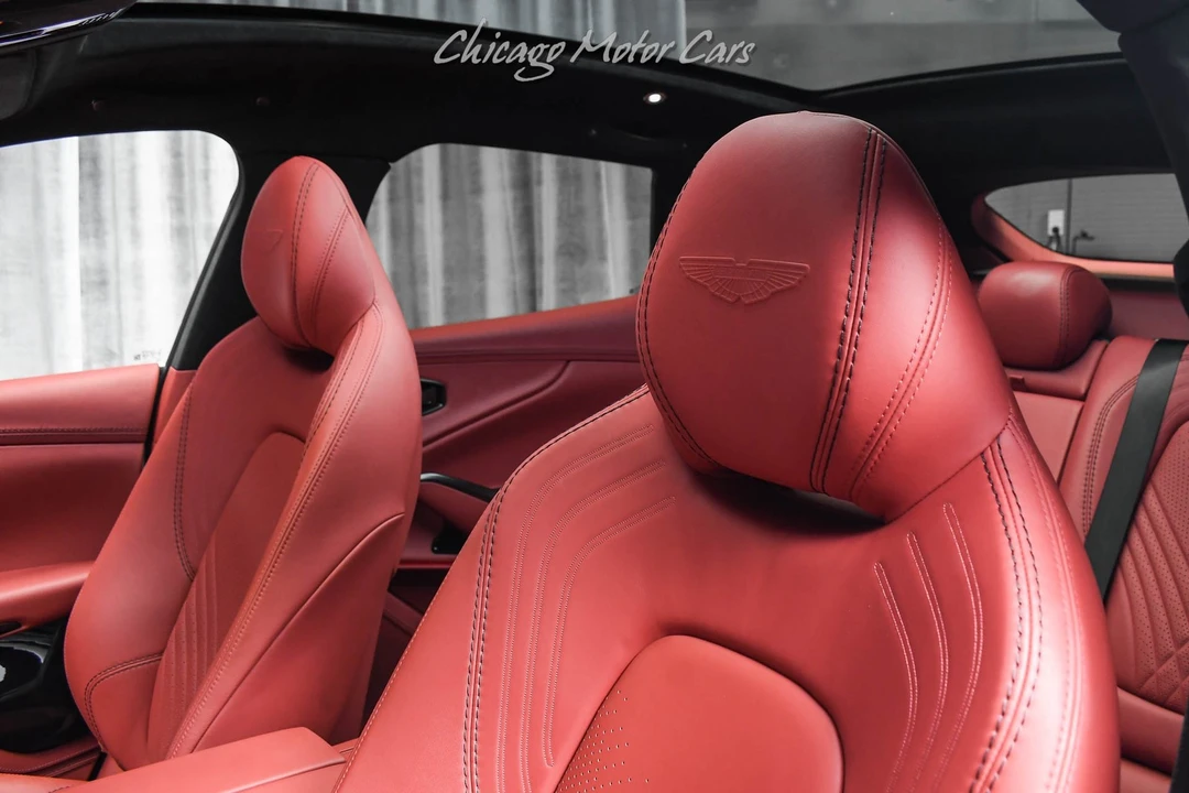 2022 Aston Martin DBX - Image 19 of 31