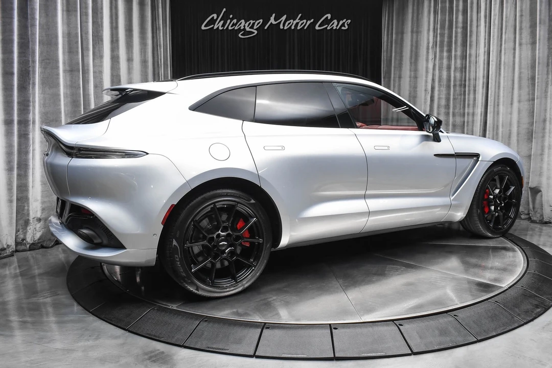 2022 Aston Martin DBX - Image 5 of 31