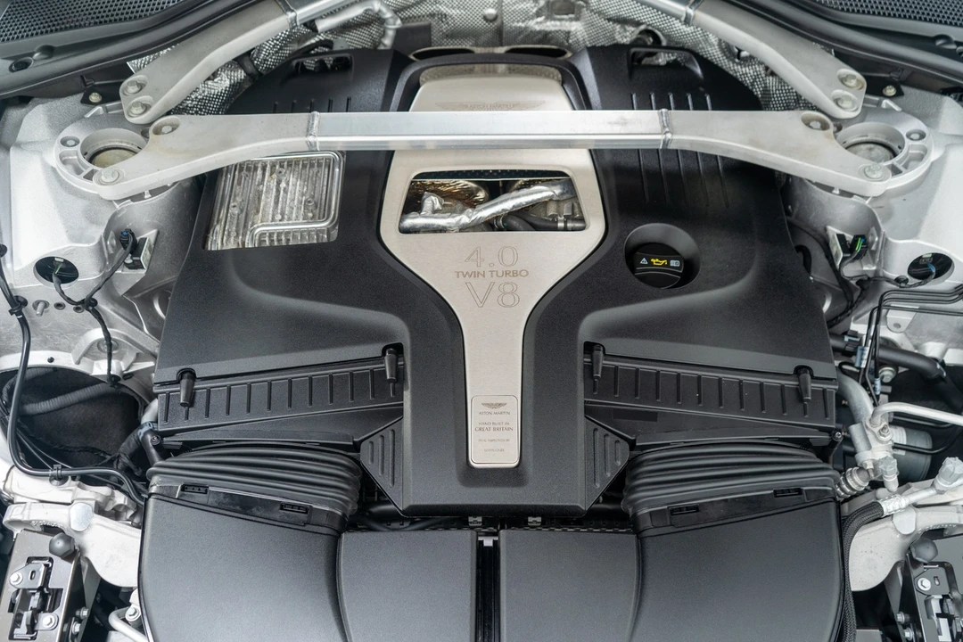 2022 Aston Martin DBX - Image 12 of 21