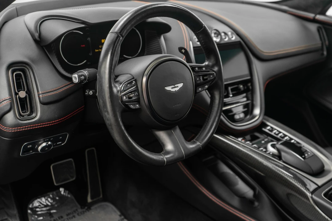 2022 Aston Martin DBX - Image 13 of 21