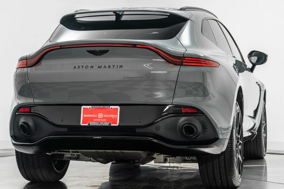 2022 Aston Martin DBX - Image 9 of 21
