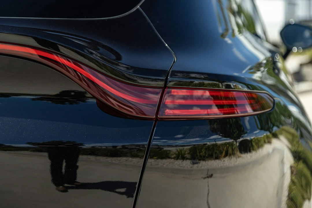 2022 Aston Martin DBX - Image 21 of 21