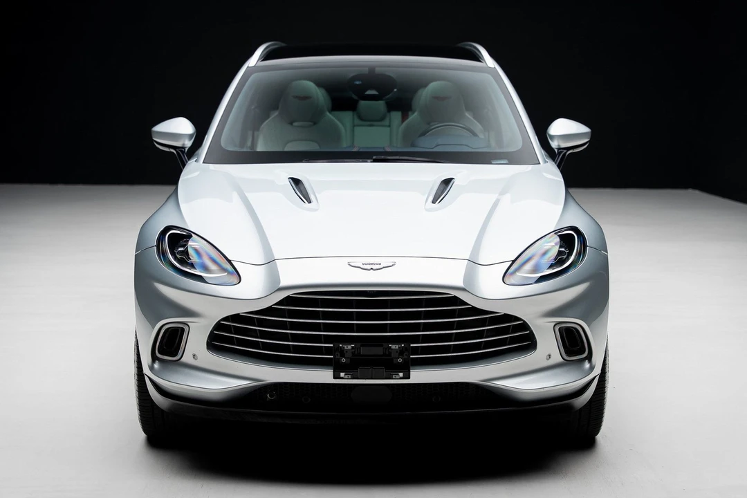 2022 Aston Martin DBX - Image 5 of 21