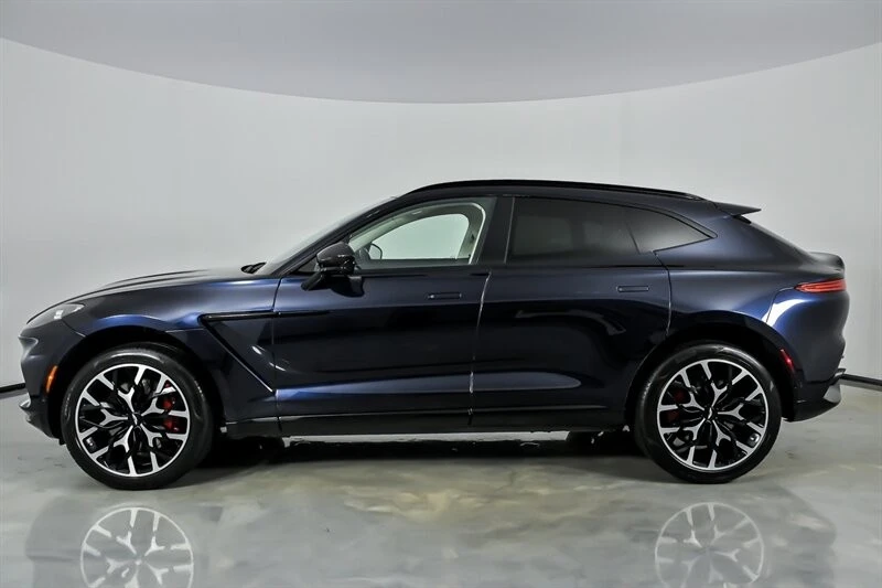 2022 Aston Martin DBX - Image 7 of 31