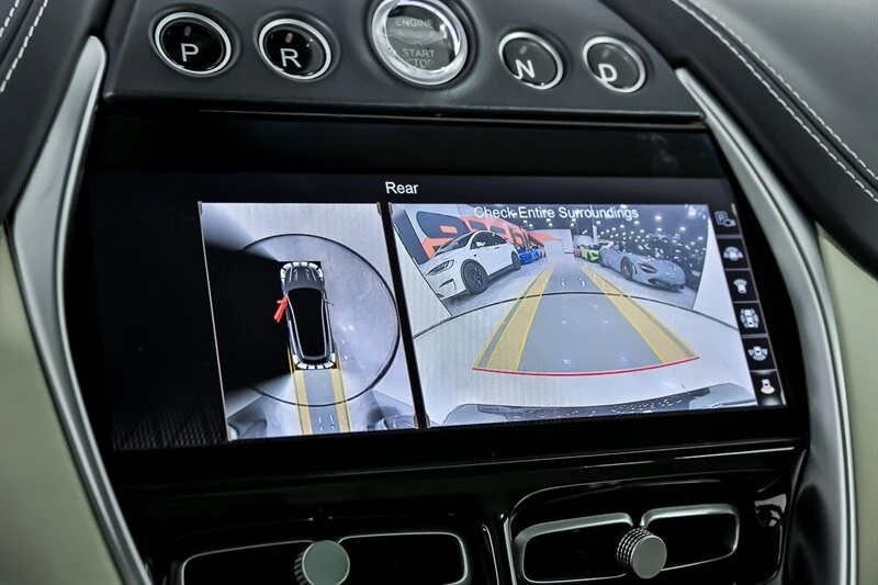 2022 Aston Martin DBX - Image 30 of 31