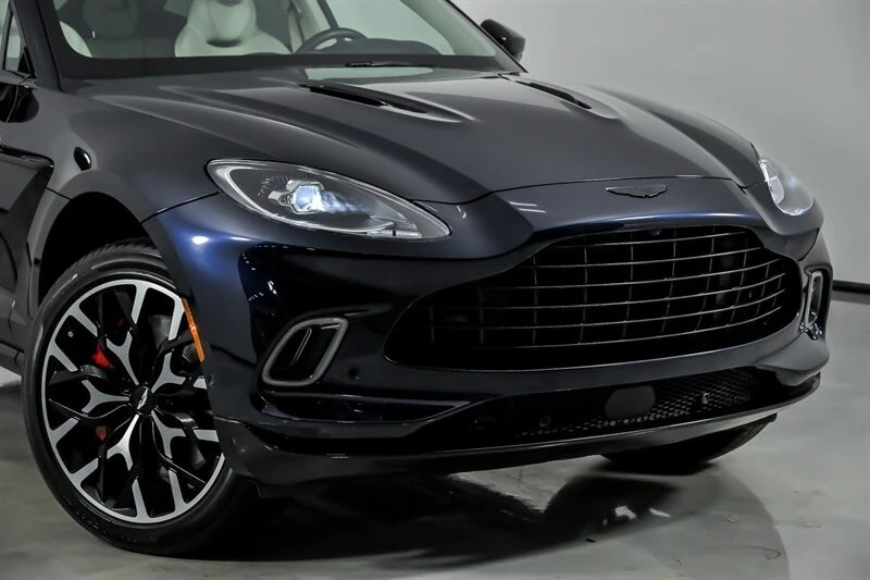 2022 Aston Martin DBX - Image 3 of 31