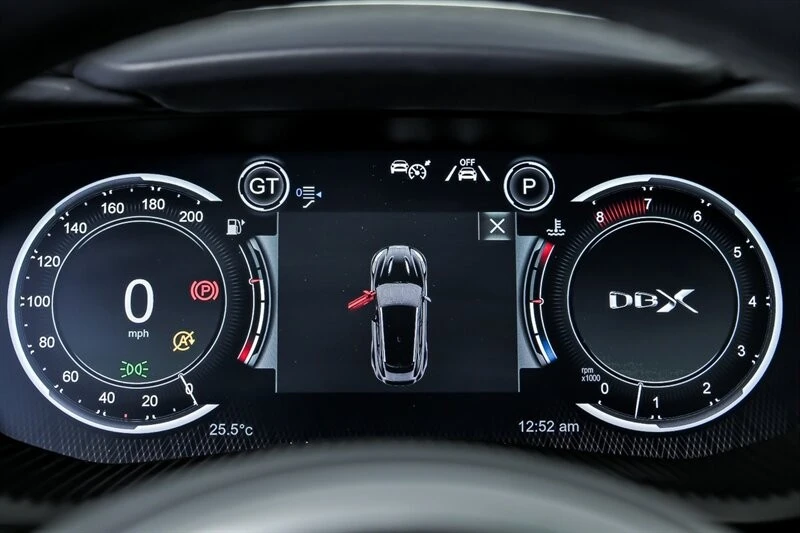 2022 Aston Martin DBX - Image 25 of 31