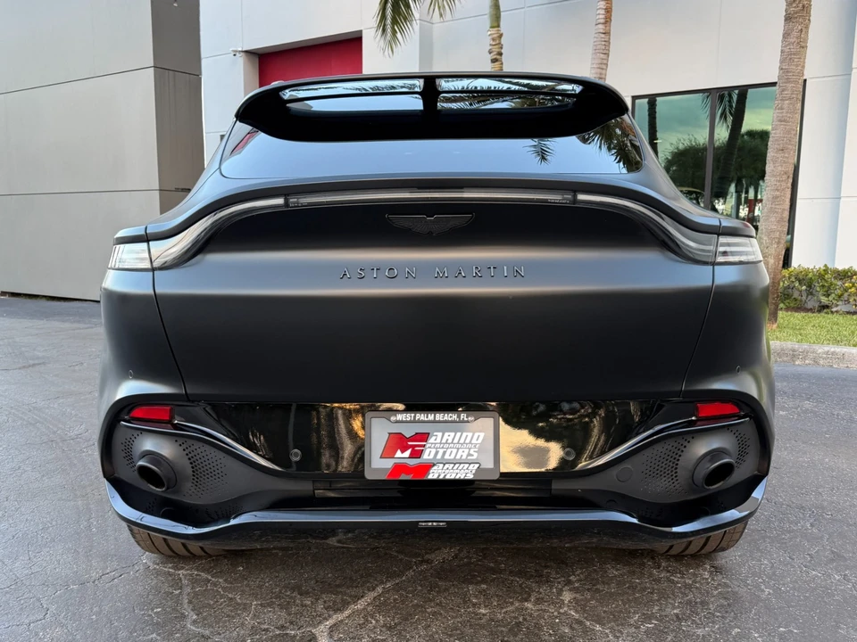 2022 Aston Martin DBX - Image 18 of 21