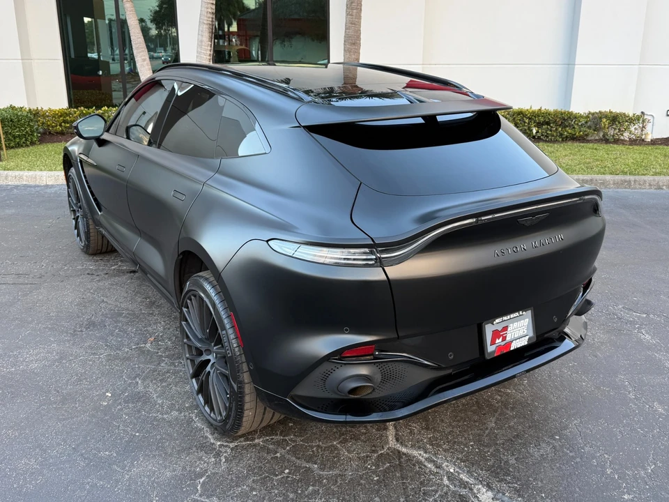 2022 Aston Martin DBX - Image 15 of 21
