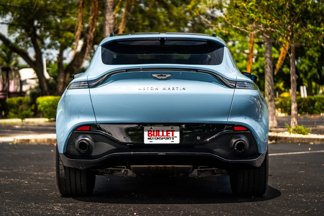 2022 Aston Martin DBX - Image 5 of 31