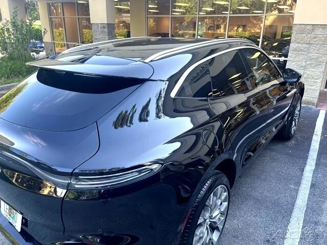 2022 Aston Martin DBX - Image 5 of 12