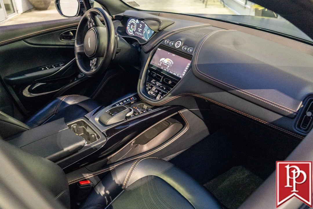2022 Aston Martin DBX - Image 7 of 21