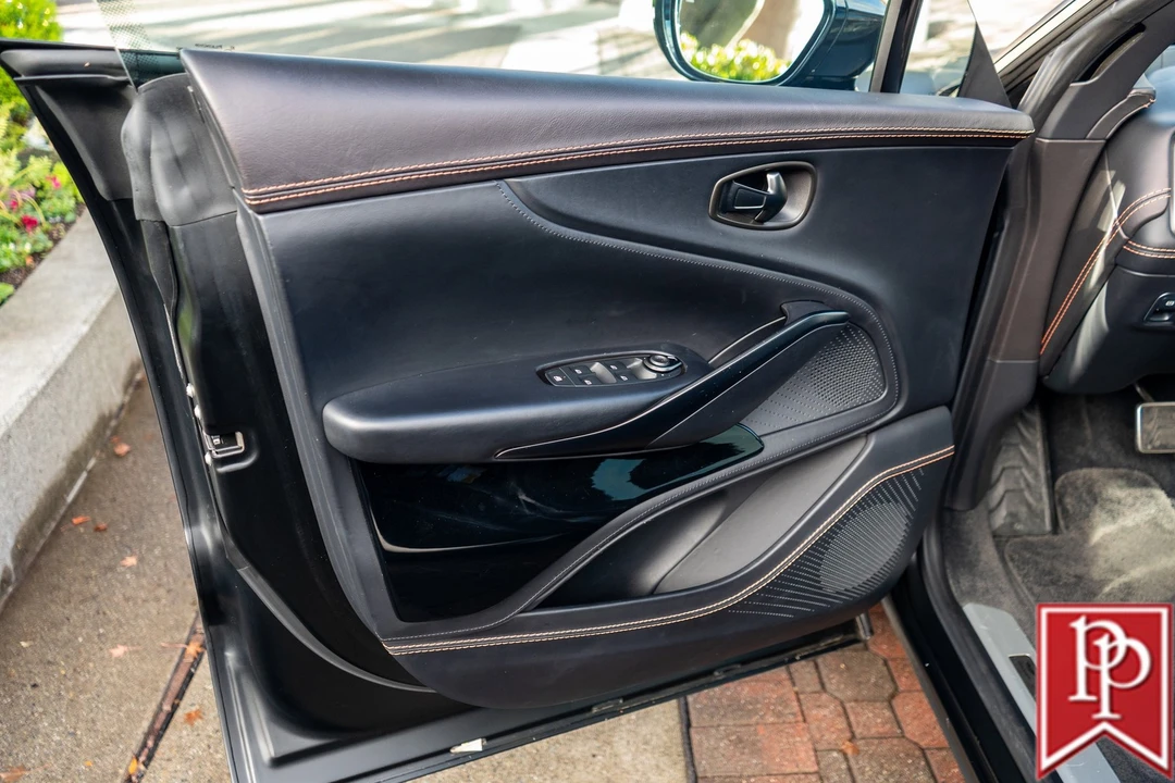 2022 Aston Martin DBX - Image 15 of 21