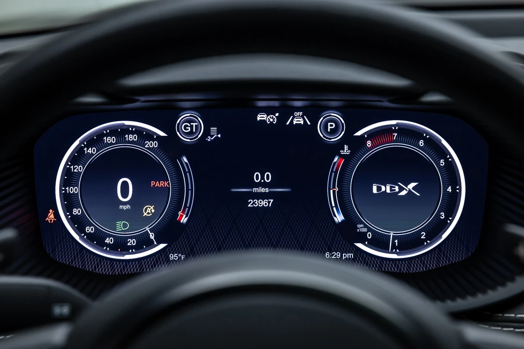 2022 Aston Martin DBX - Image 31 of 31