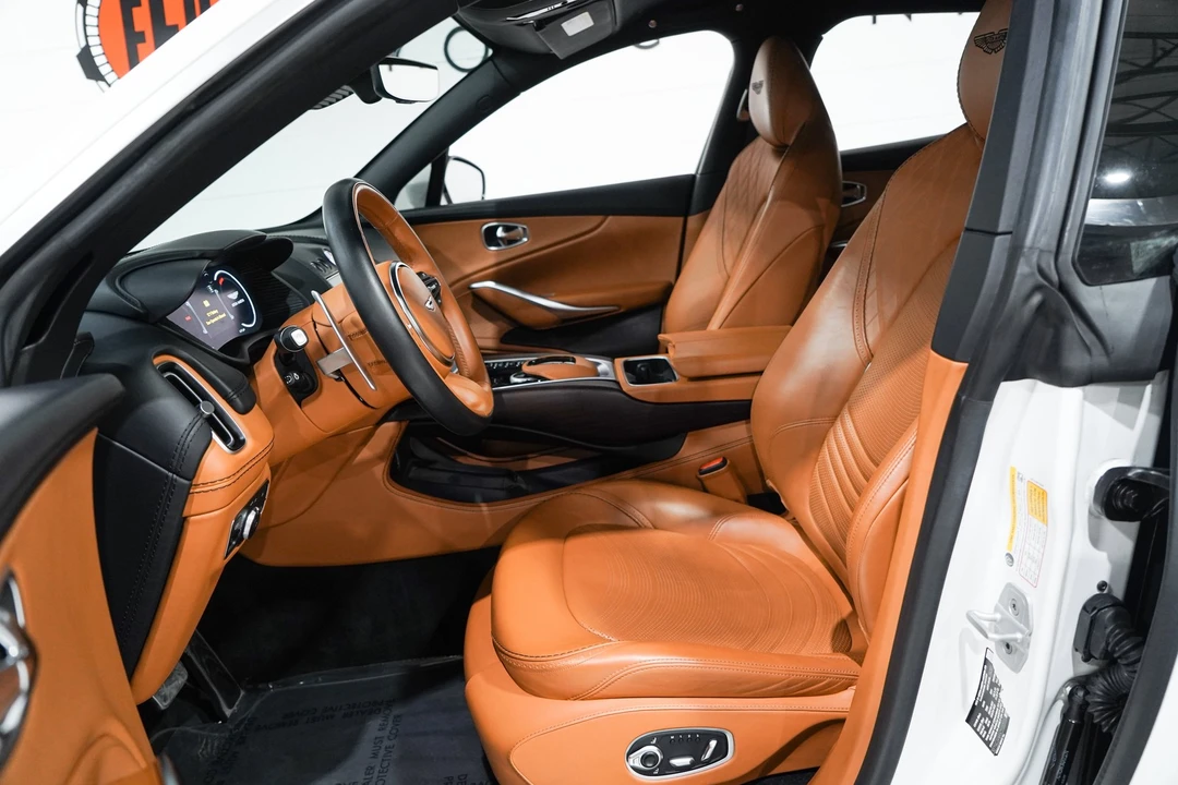 2022 Aston Martin DBX - Image 8 of 31