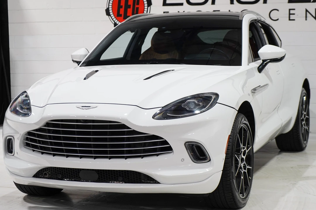 2022 Aston Martin DBX - Image 31 of 31